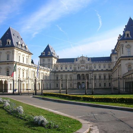 Appartamento Via Palestrina - Corso Vercelli Torino Esterno foto