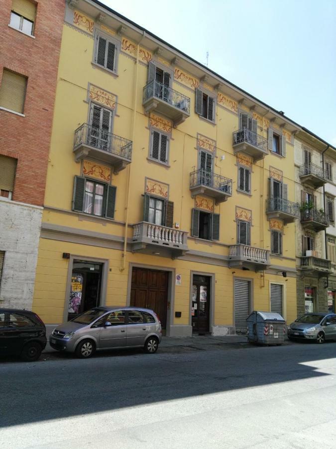 Via Palestrina - Corso Vercelli Torino Esterno foto
